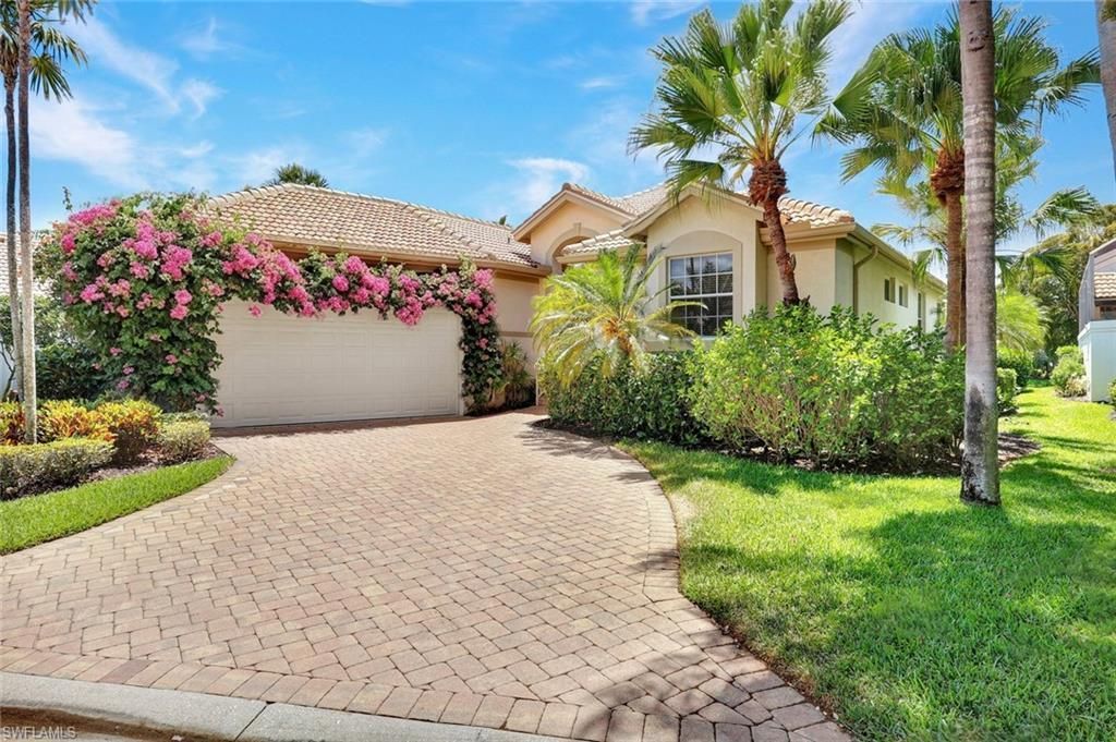 27536 Riverbank Dr, Bonita Springs, FL 34134 Photo