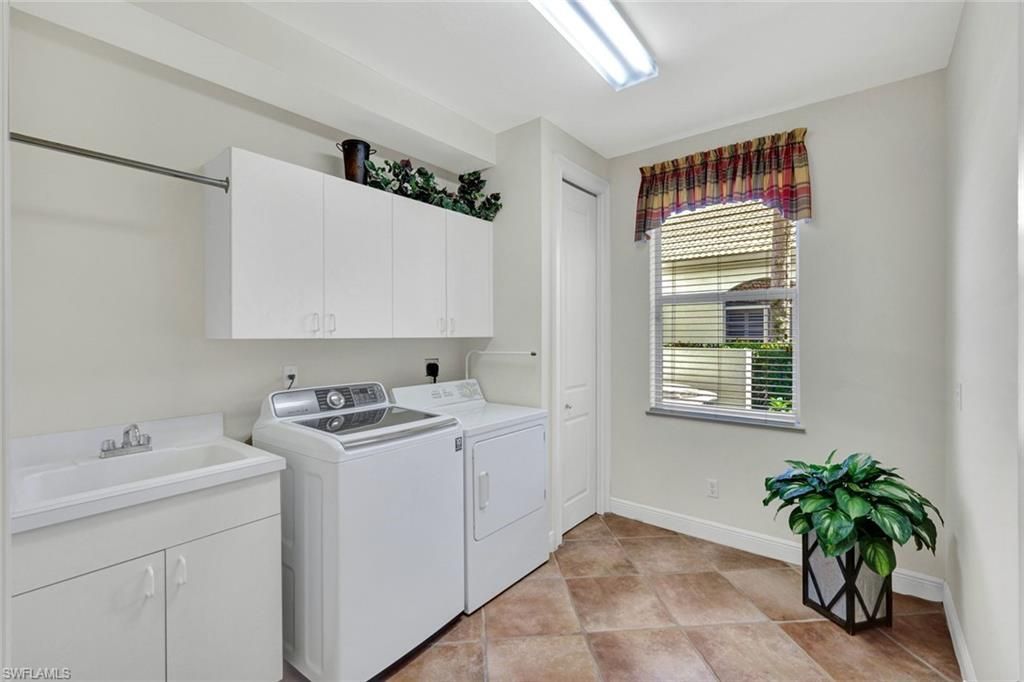 27536 Riverbank Dr, Bonita Springs, FL 34134 Photo