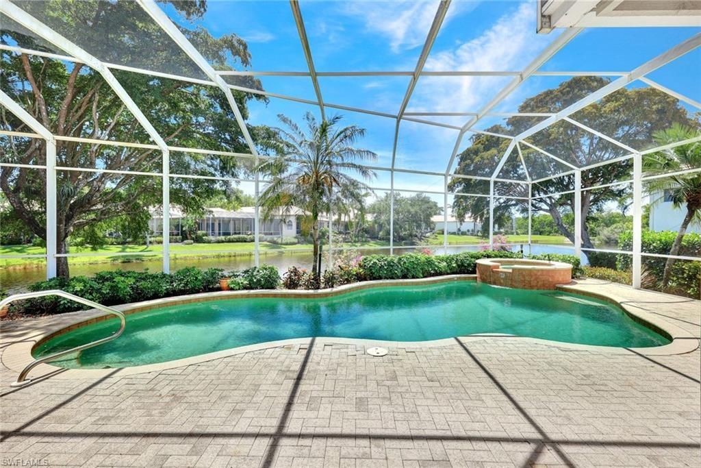 27536 Riverbank Dr, Bonita Springs, FL 34134 Photo