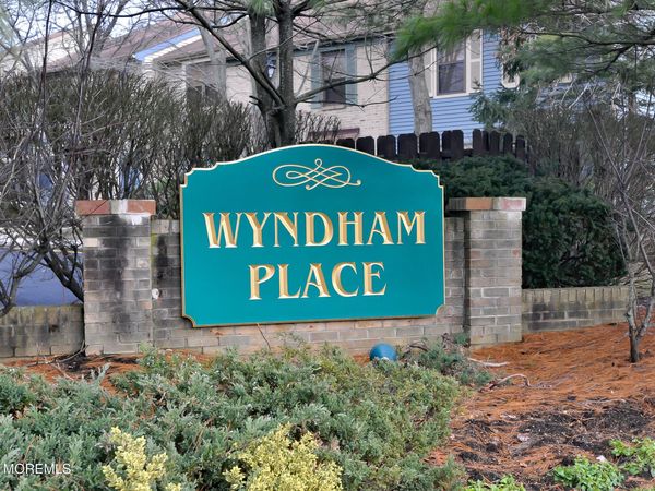 120 Dumbarton Hill Court, Aberdeen, NJ 07747