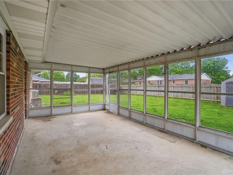 1326 Trade Square W, Troy, OH 45373 Photo 33