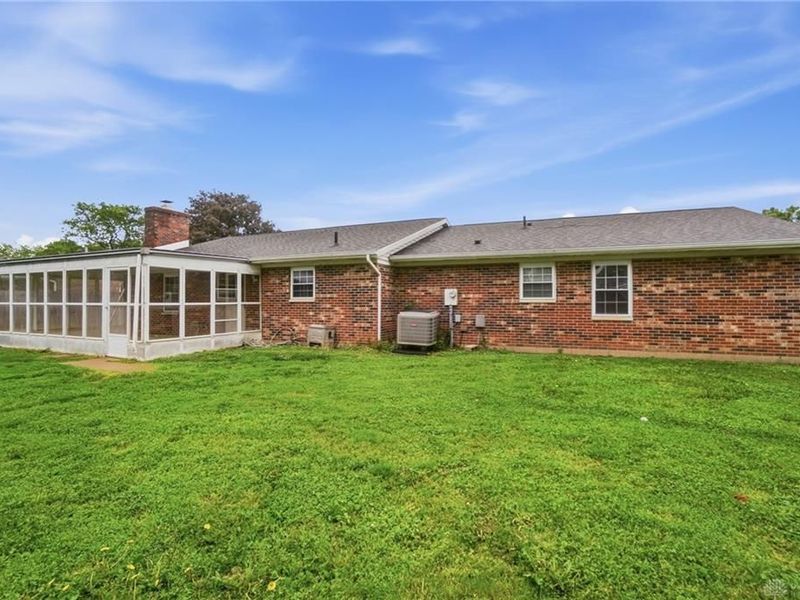 1326 Trade Square W, Troy, OH 45373 Photo 48
