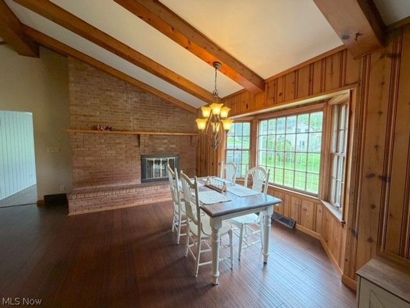 2431 Pleasant Valley Road NE, New Philadelphia, OH 44663 Photo 12