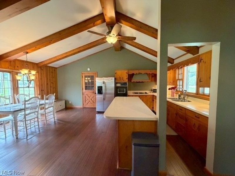 2431 Pleasant Valley Road NE, New Philadelphia, OH 44663 Photo 13