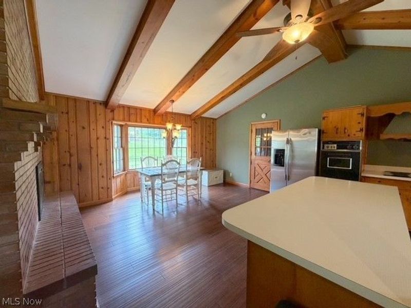 2431 Pleasant Valley Road NE, New Philadelphia, OH 44663 Photo 8