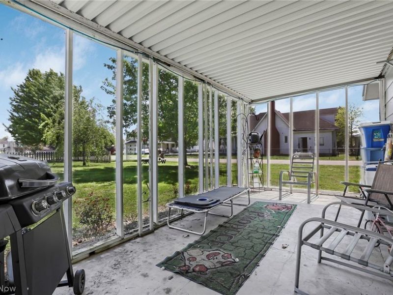12825 2nd Avenue, Trinway, OH 43842 Photo 21