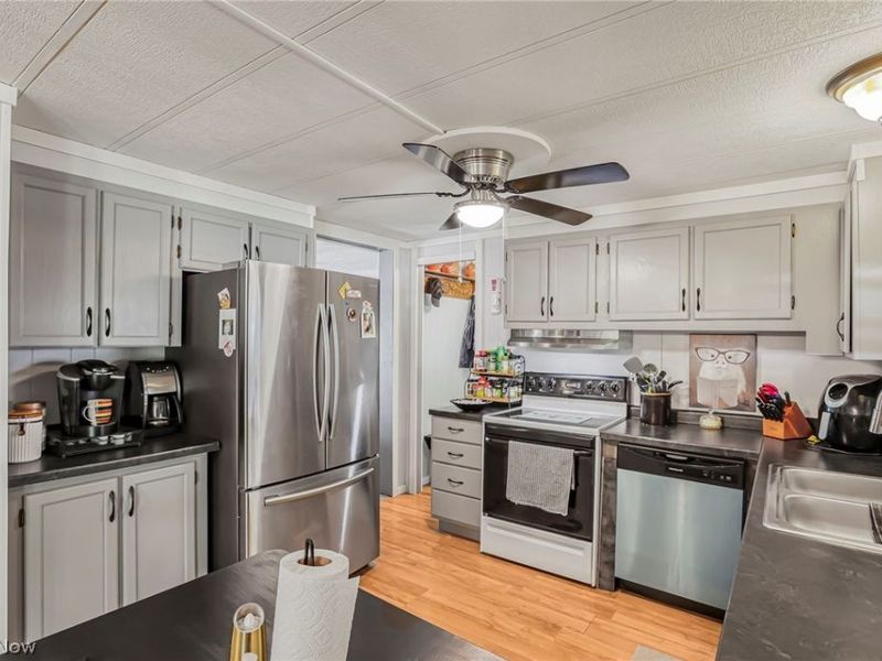 12825 2nd Avenue, Trinway, OH 43842 Photo 7