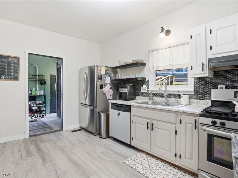 437 N 8th Street, McConnelsville, OH 43756 Photo 5