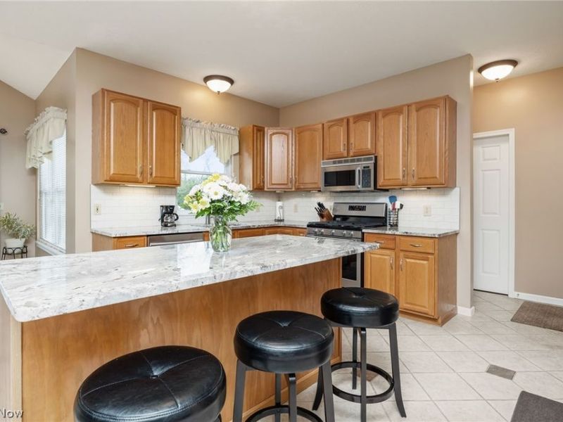 5684 Trystin Tree Drive , Medina, OH 44256 Photo 10