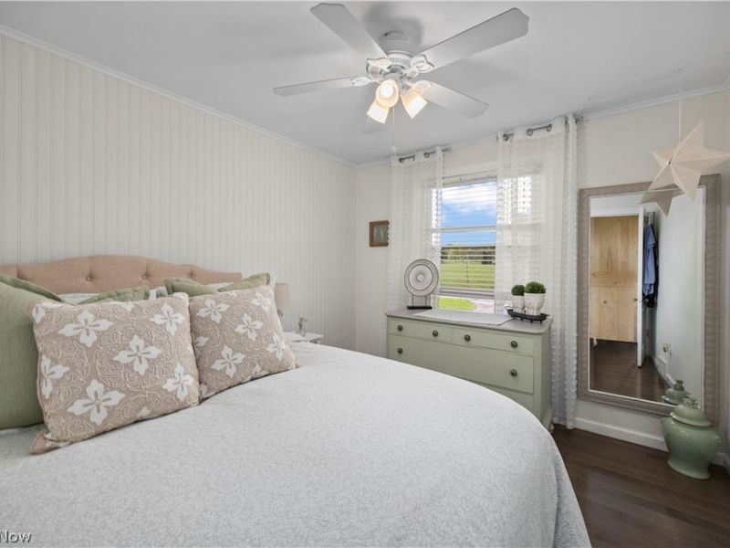 1092 Cooper Foster Park Road, Lorain, OH 44053 Photo 12