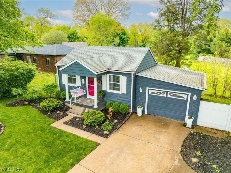 1092 Cooper Foster Park Road, Lorain, OH 44053 Photo 2