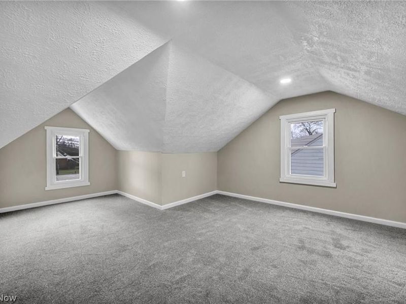 30646 Lorain Road, North Olmsted, OH 44070 Photo 13