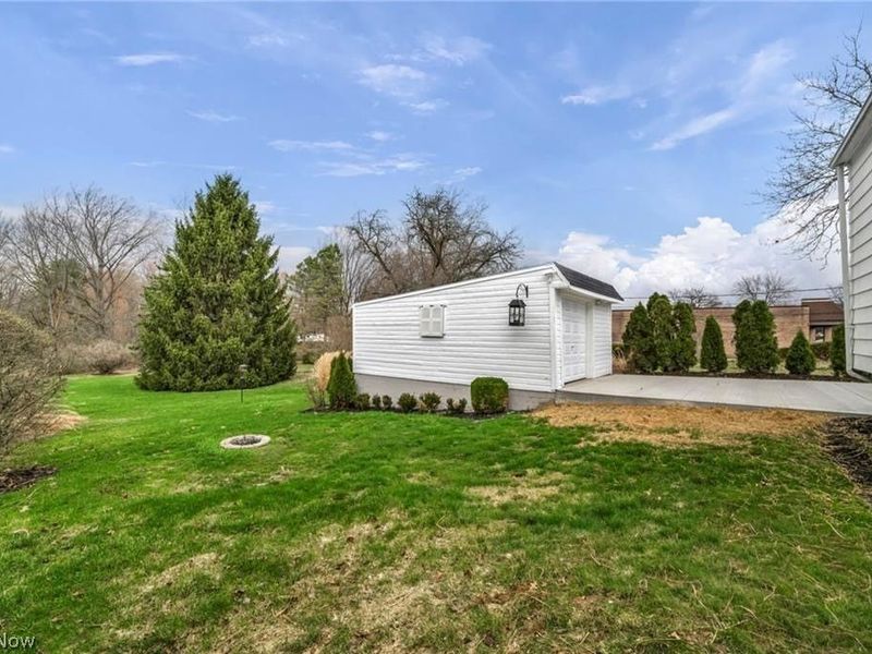 30646 Lorain Road, North Olmsted, OH 44070 Photo 23