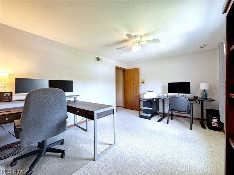17051 Hunting Meadows Drive, Strongsville, OH 44136 Photo 24