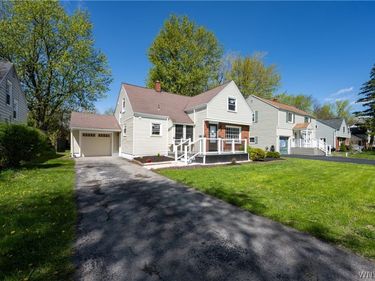 333 Lamarck Drive, Buffalo, NY 14226