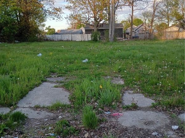 111 E Parade Avenue, Buffalo, NY 14211