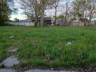 115 E Parade Avenue, Buffalo, NY 14211
