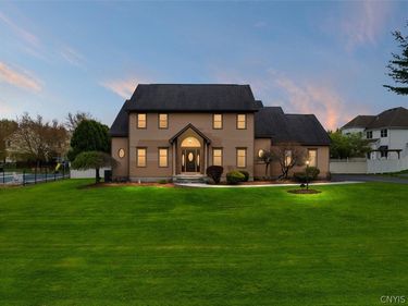 1 Water Beech Place, New Hartford, NY 13413