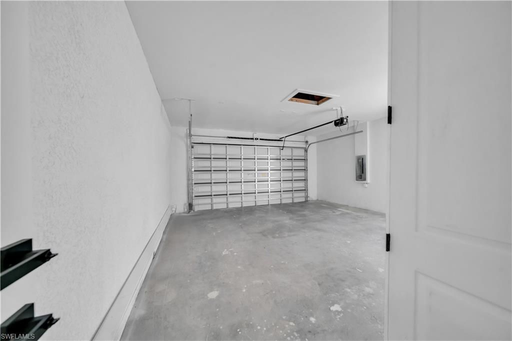 2005 Robert Ave , Alva, FL 33920 Photo