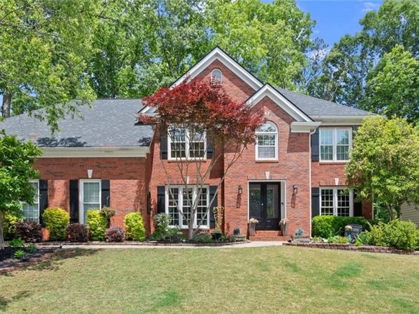 506 Deer Cliff Court, Woodstock, GA 30189