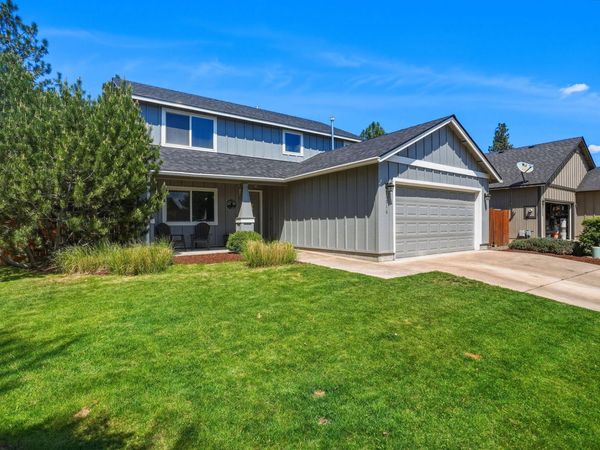 20016 Mount Hope Lane, Bend, OR 97702