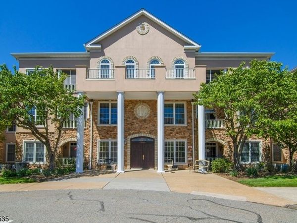 4202 Cleveland Ln, Rockaway, NJ 07866
