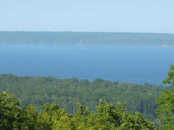 83xxx Ashwabay Heights Rd, Bayfield, WI 54814