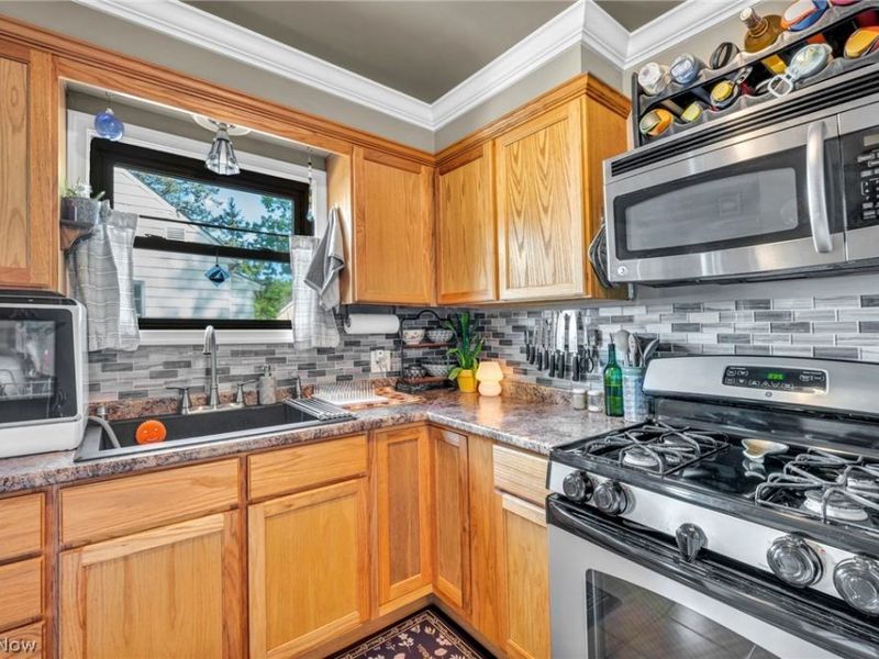312 Linwood Street, Cuyahoga Falls, OH 44221 Photo 10