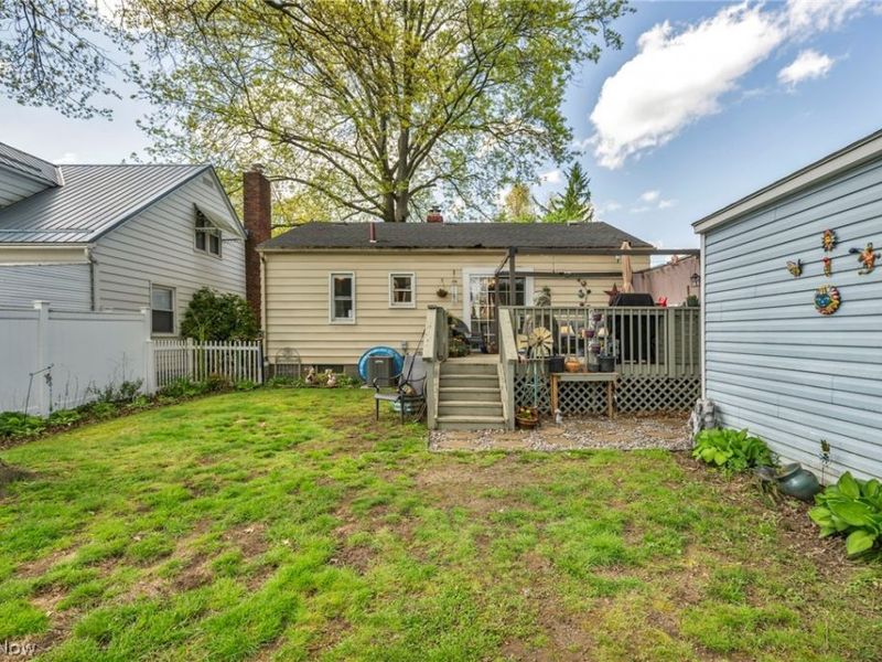 312 Linwood Street, Cuyahoga Falls, OH 44221 Photo 32