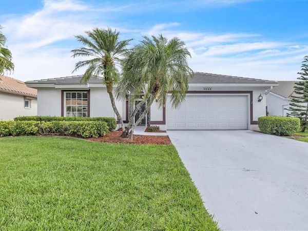 8145 Breton CIR, FORT MYERS, FL 33912