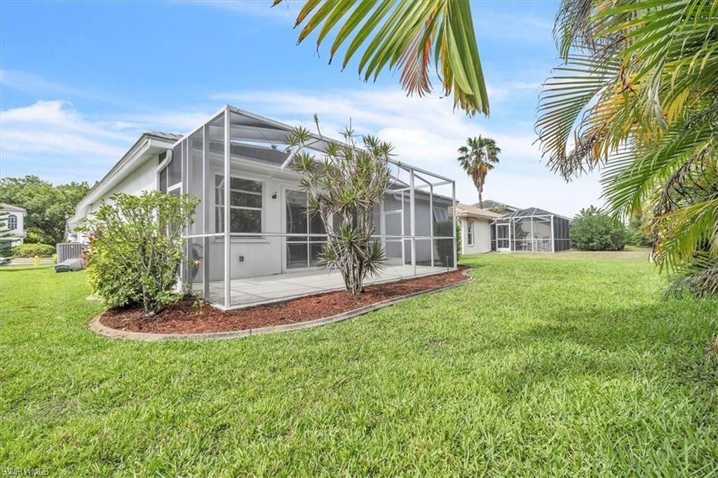8145 Breton Cir, Fort Myers, FL 33912 Photo