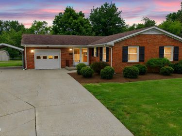 1014 Lane Allen Road, Lexington, KY 40504