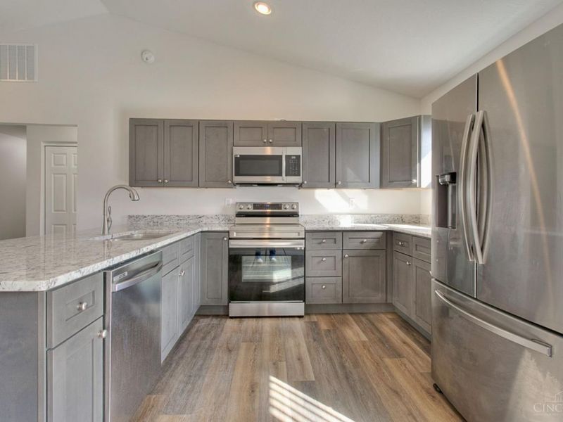 3001 Rio Brazos Drive, Sardinia, OH 45171 Photo 9