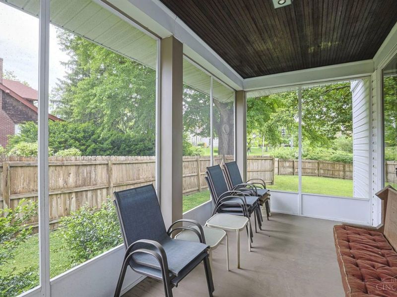 5721 Hamilton Avenue, Cincinnati, OH 45224 Photo 33