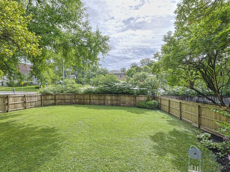 5721 Hamilton Avenue, Cincinnati, OH 45224 Photo 40