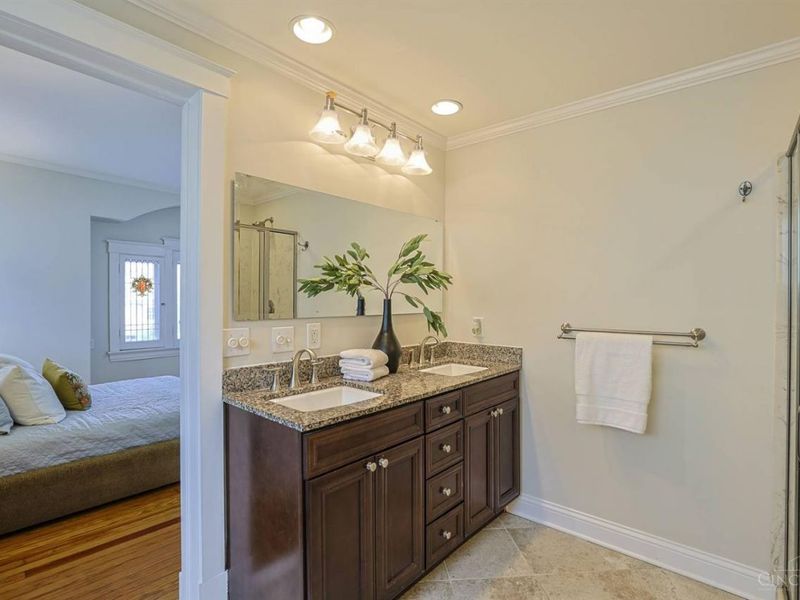 1308 Edwards Road, Cincinnati, OH 45208 Photo 28