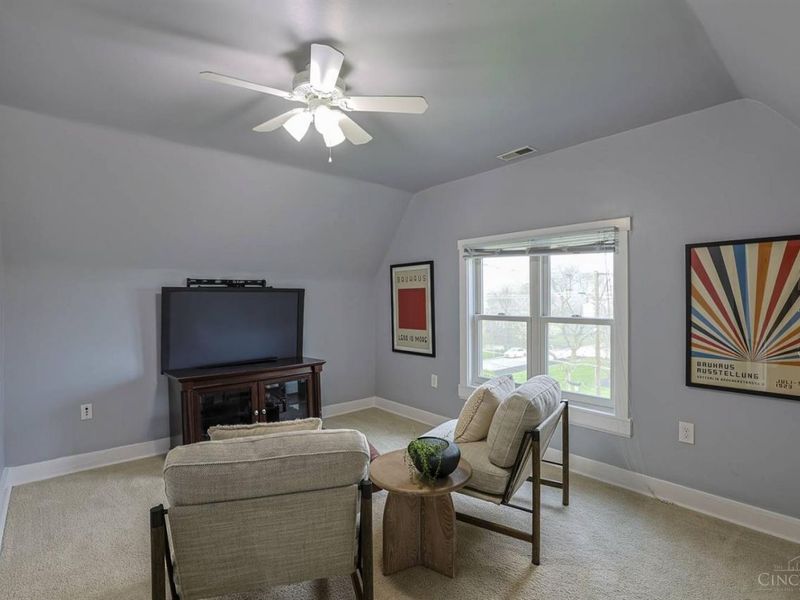 1308 Edwards Road, Cincinnati, OH 45208 Photo 36