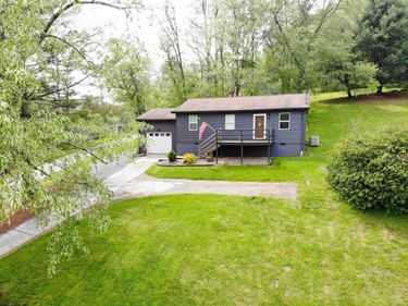 45 Spring Hills Road, Grafton, WV 26354