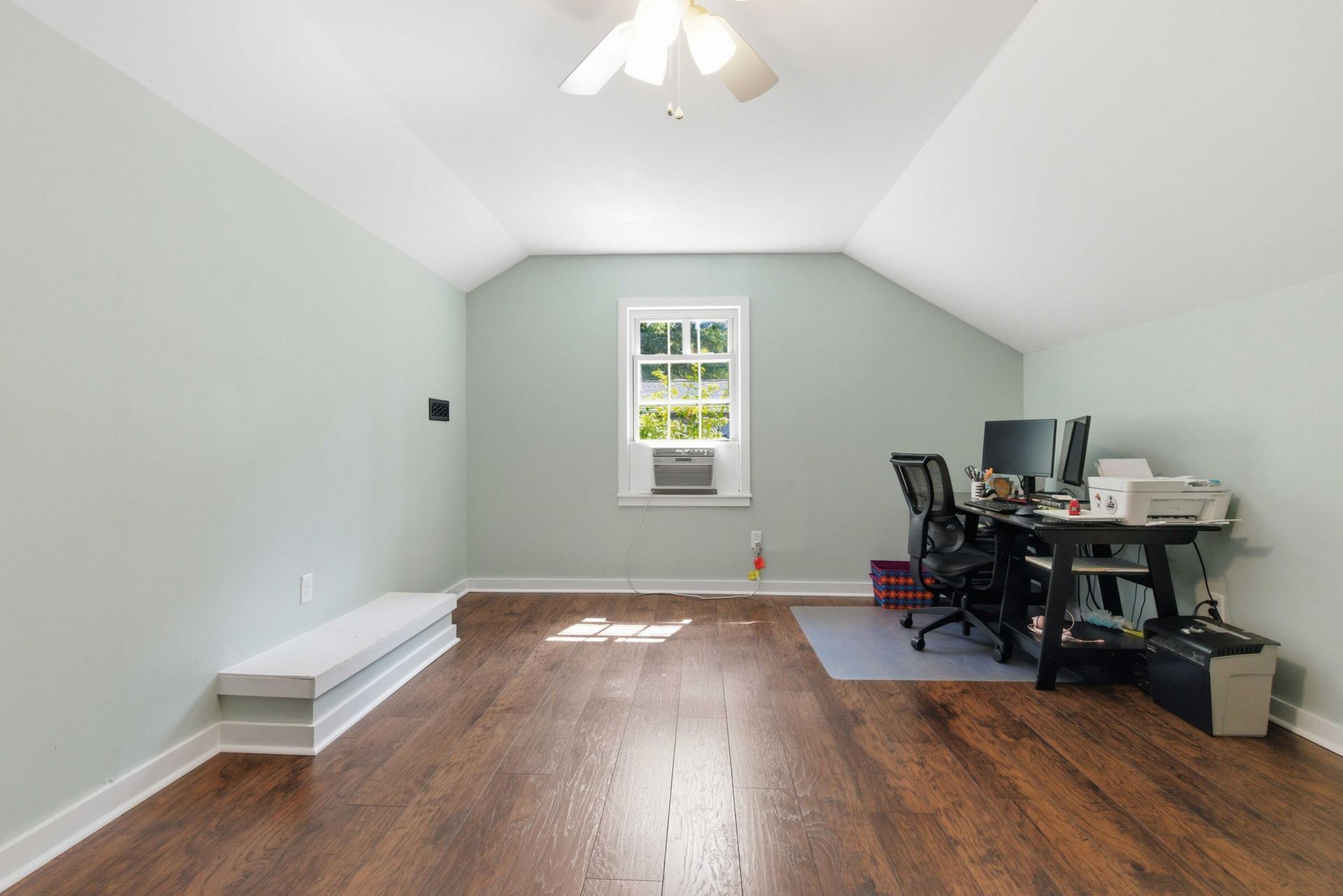 107 Stratford Drive Photo 20