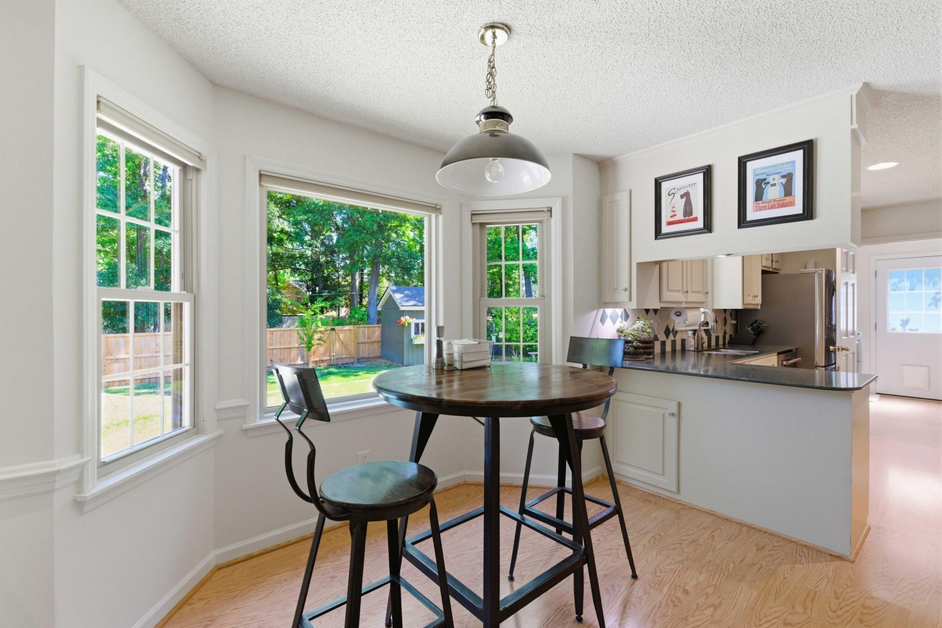 107 Stratford Drive Photo 24