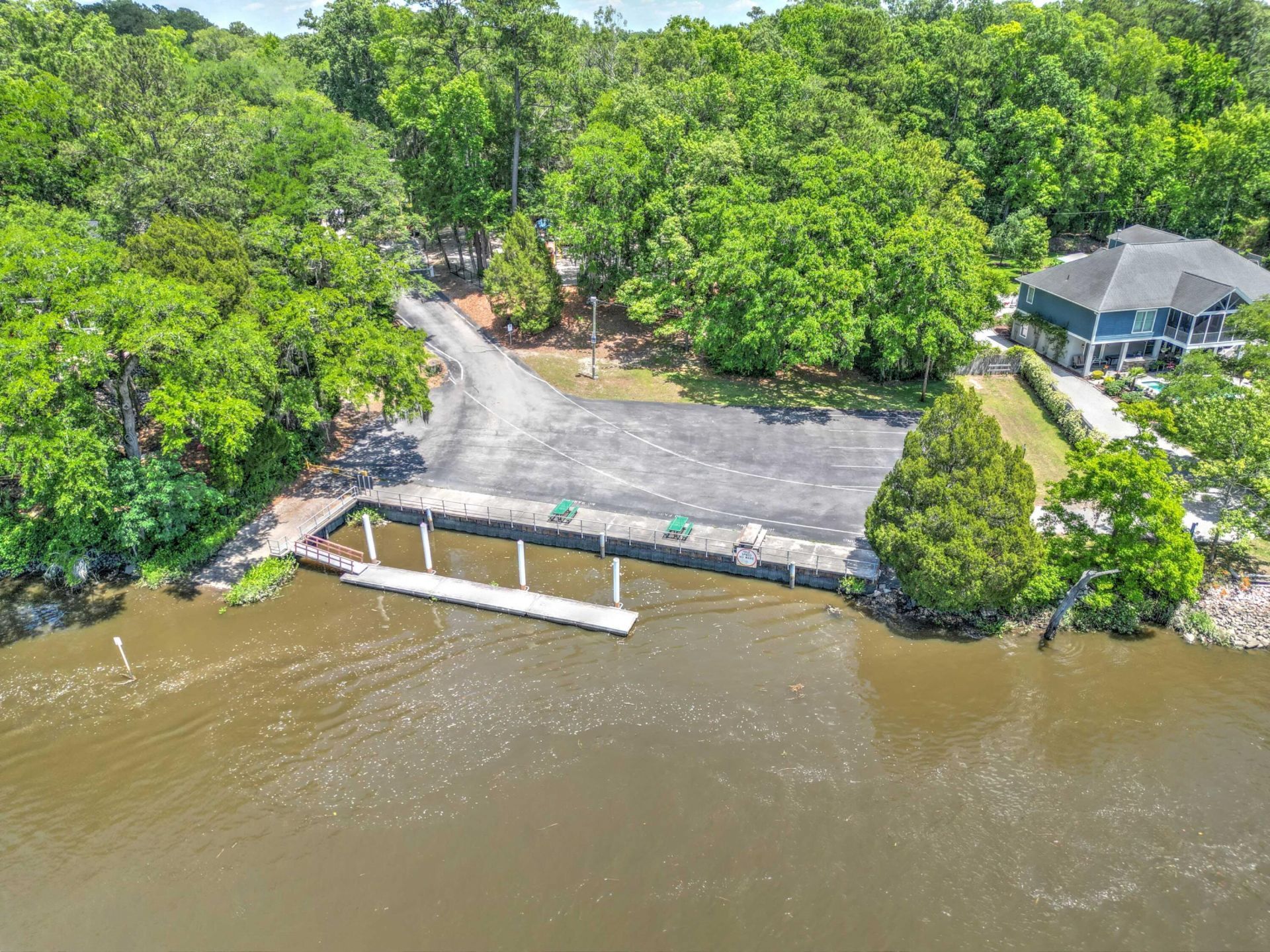 107 Stratford Drive Photo 30