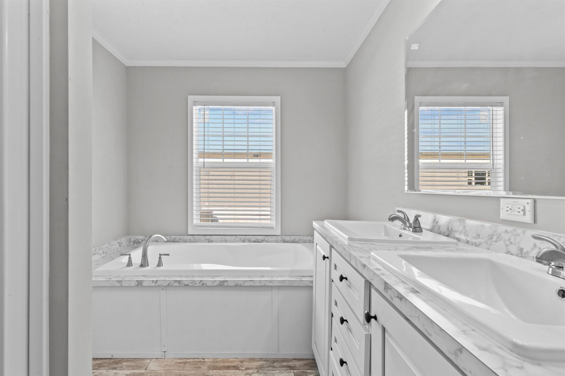 108 Shetland Woods Dr. Photo 23