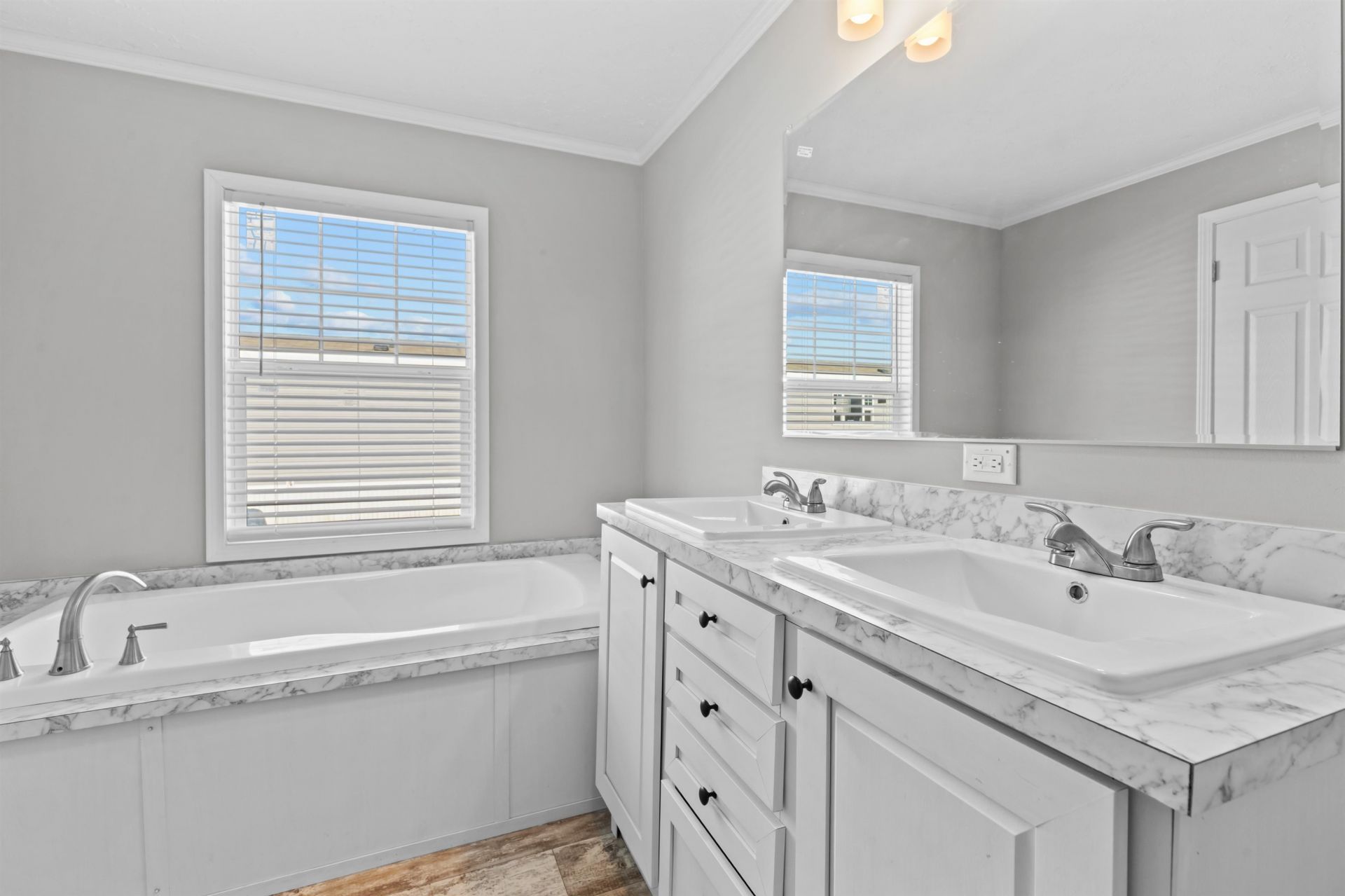 108 Shetland Woods Dr. Photo 24