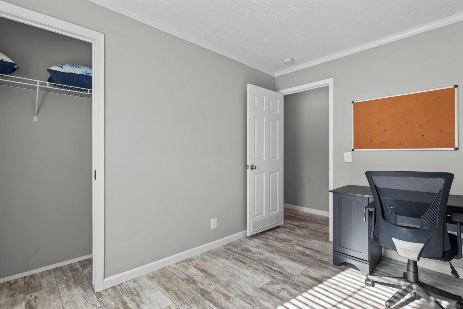 108 Shetland Woods Dr. Photo 27