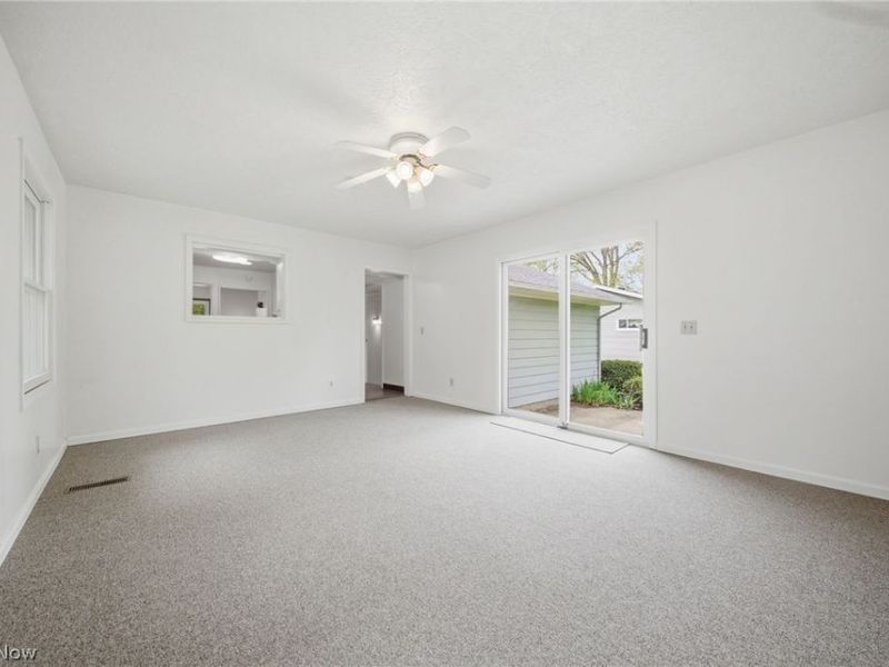 950 Southwood Drive, Ashtabula, OH 44004 Photo 8