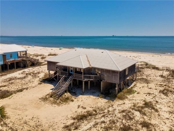101 Ryan Court, Dauphin Island, AL 36528