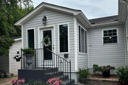 476 Brooks Avenue  photo 4