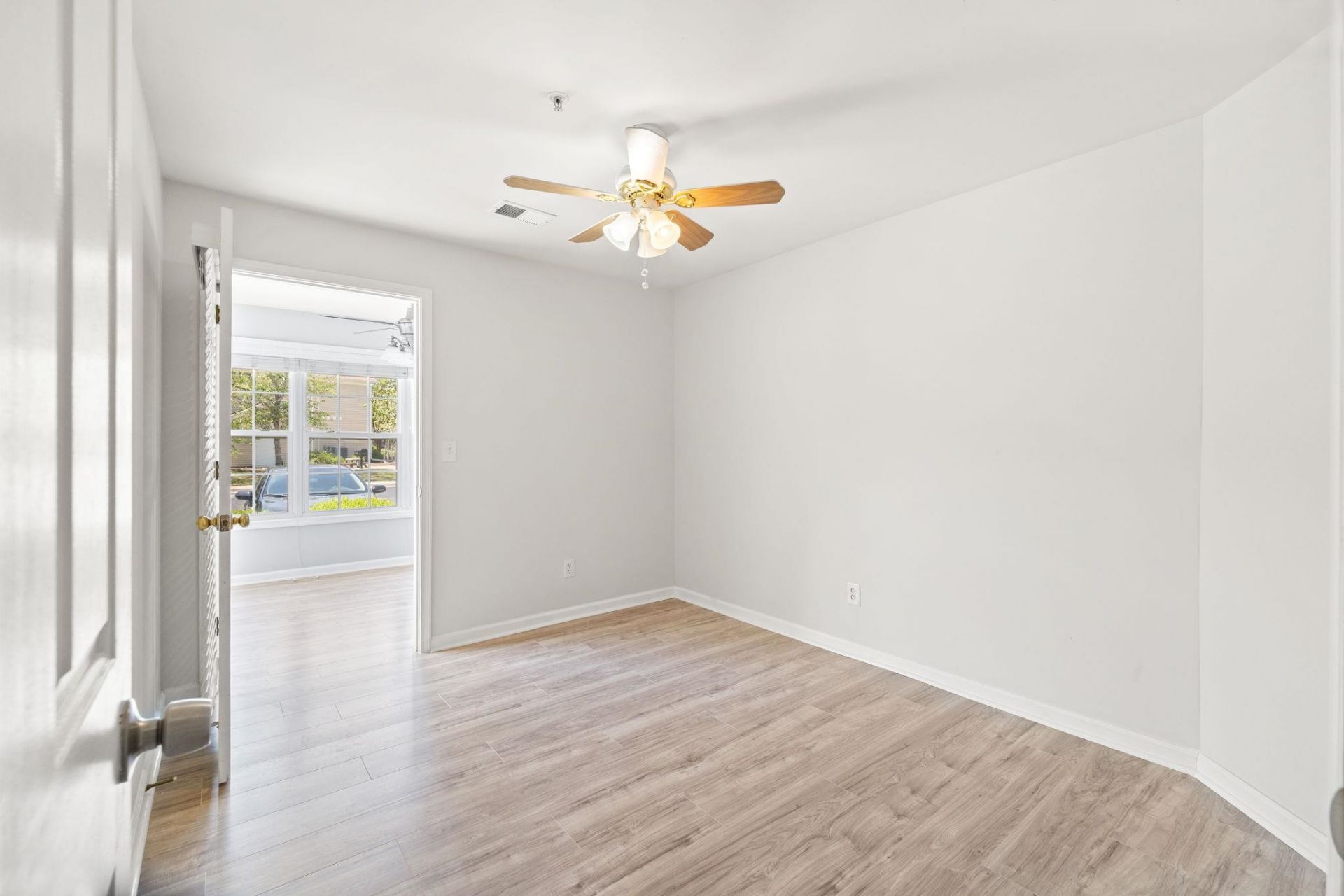 120 Veranda Way  Photo 14