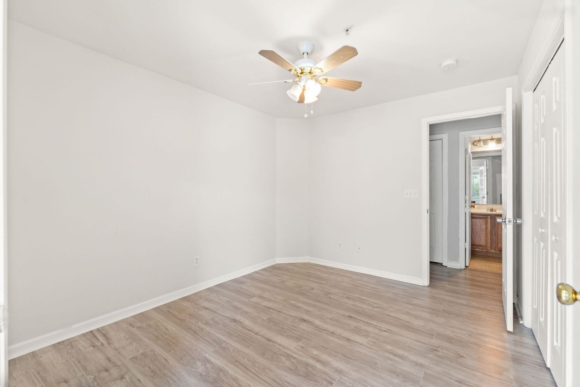 120 Veranda Way  Photo 17