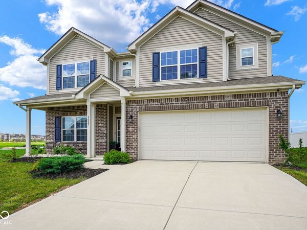6602 W Whispering Way , Greenfield, IN 46140